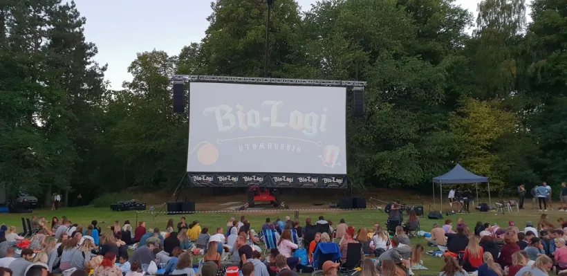 Udendørs biograf